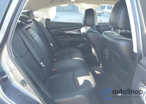 2018 Infiniti Q70 3.7 Luxe from USA, damaged, VIN JN1BY1AR3JM220783